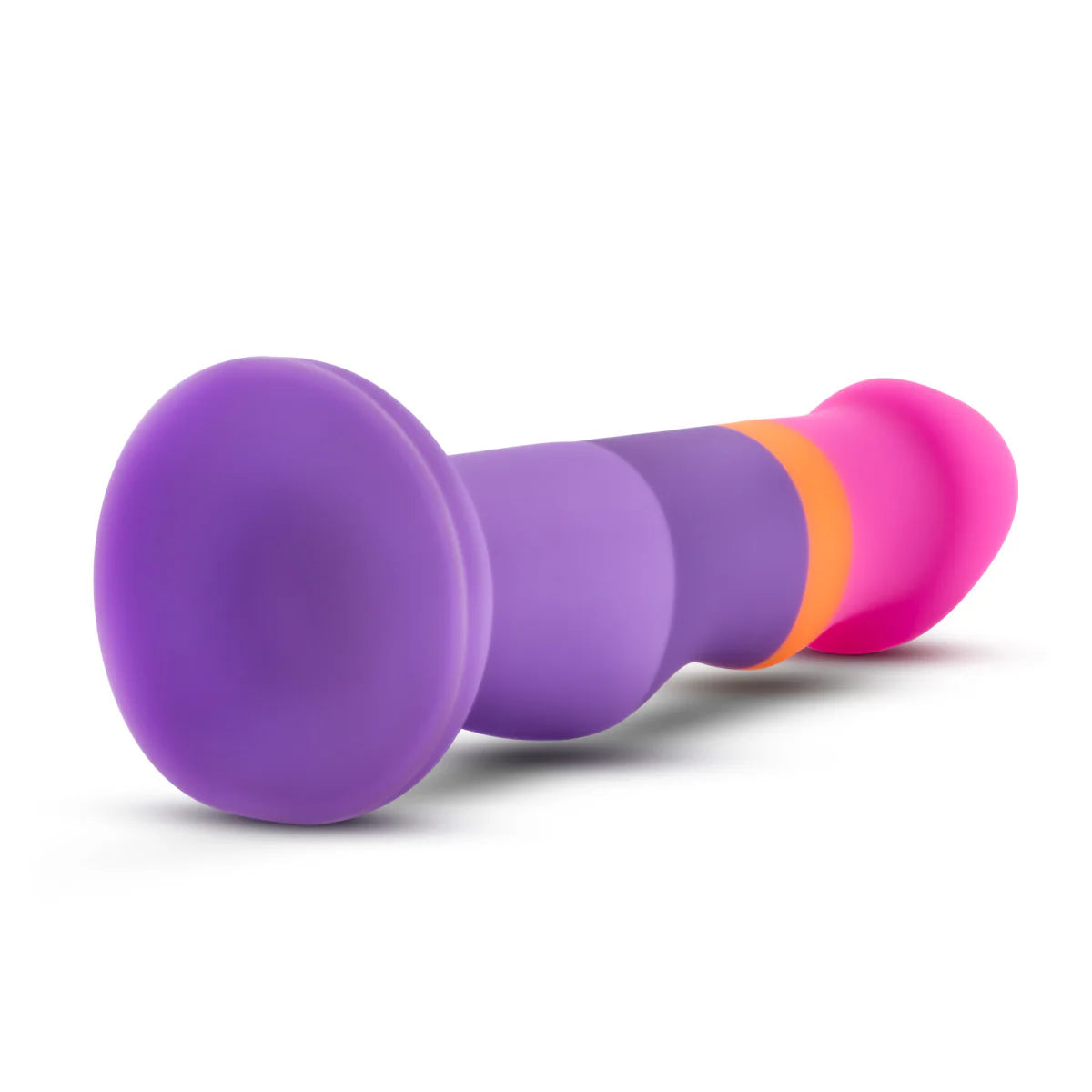 Dildo realista Avant D3 com curvatura estimulante, textura ondulada, base ventosa e silicone premium hipoalergénico para prazer intenso e seguro.