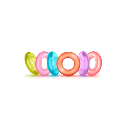 Conjunto King of the Ring com 6 anéis penianos elásticos, duráveis e confortáveis, projetados para prolongar e intensificar o prazer.